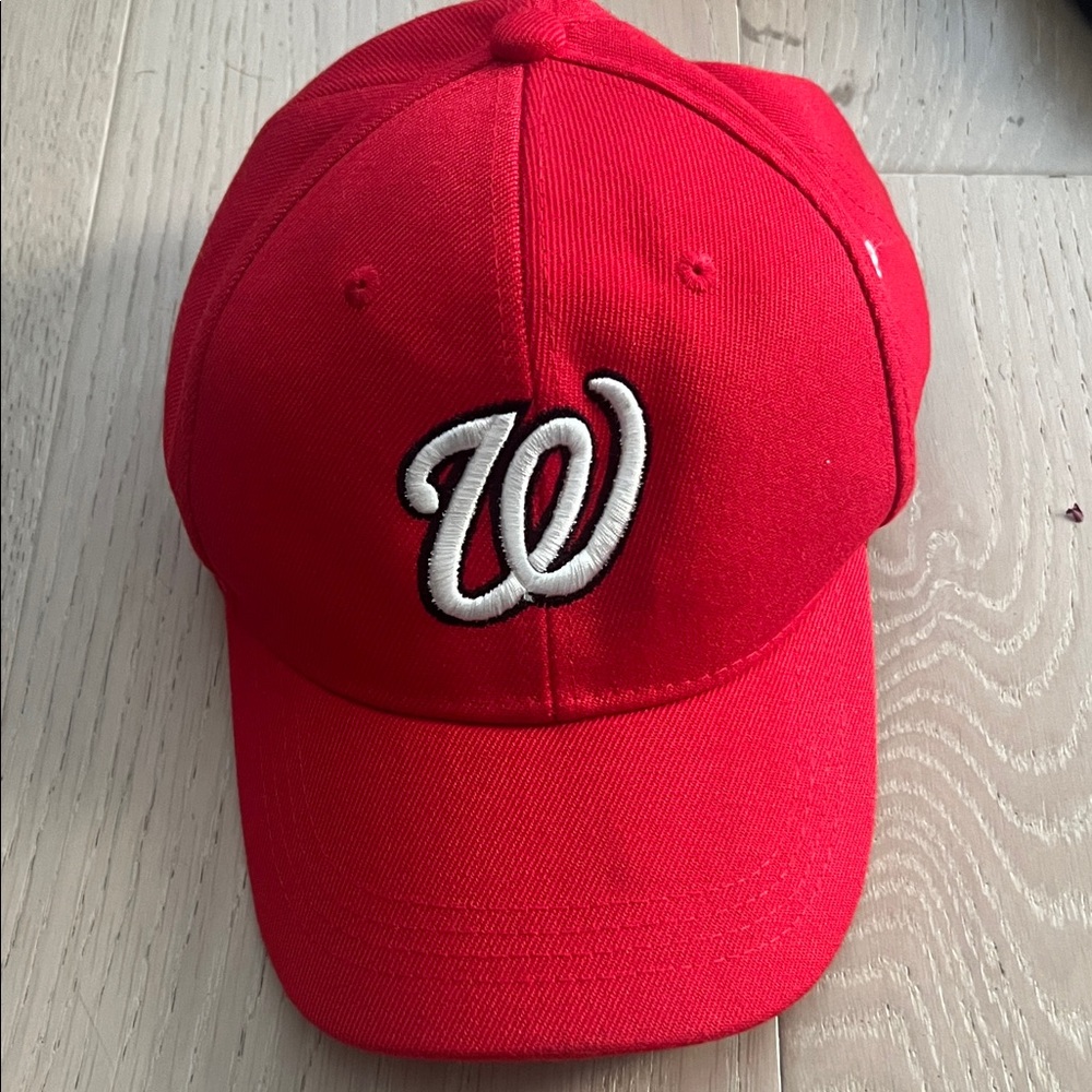 Washington Nationals Baseball Cap Velcro rear closure